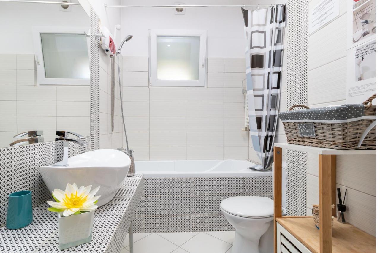 Moonlight Central Apartments أرادايا المظهر الخارجي الصورة